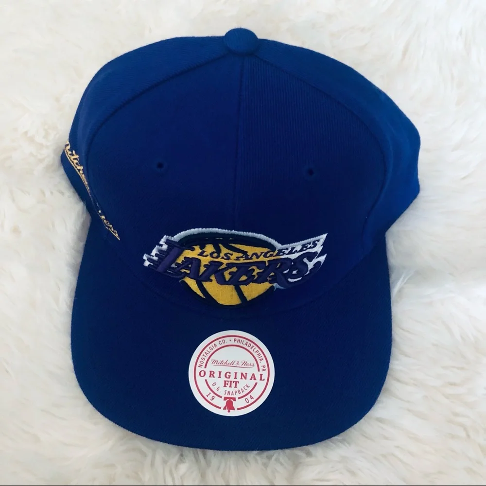 MITCHELLS & NESS LOS ANGELES LAKERS SNAPBACK  HAT - Picture 3 of 8